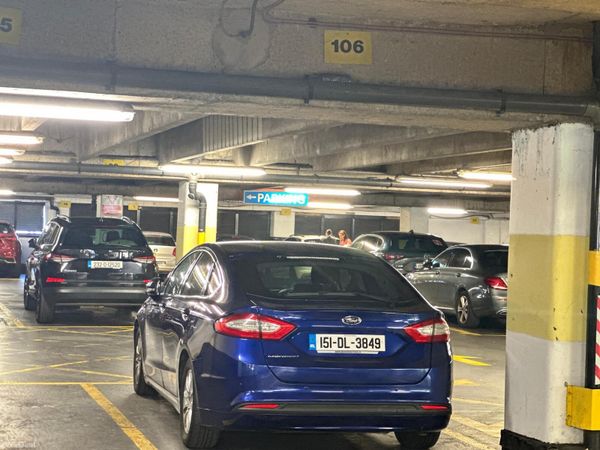 Ford Mondeo Hatchback, Diesel, 2015, Blue