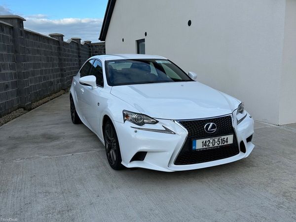Lexus IS Saloon, Petrol Hybrid, 2014, White