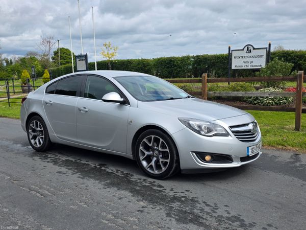 Vauxhall Insignia Hatchback, Diesel, 2013, Silver