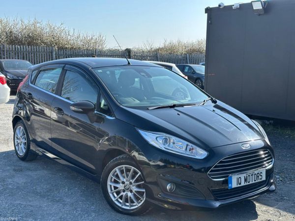 Ford Fiesta Hatchback, Petrol, 2016, Black