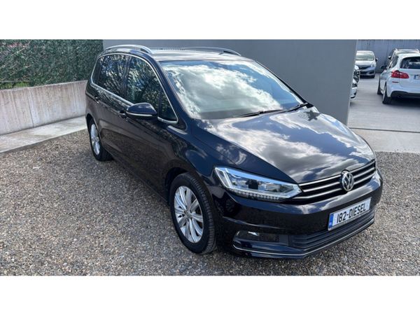 Volkswagen Touran MPV, Diesel, 2018, Black
