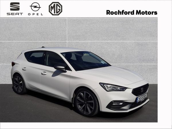 SEAT Leon Hatchback, Diesel, 2021, White
