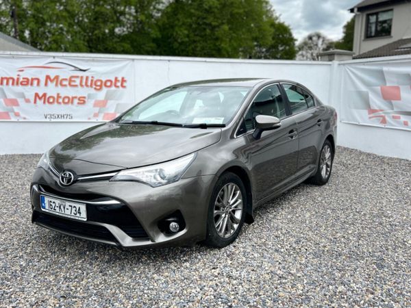 Toyota Avensis Saloon, Diesel, 2016, Bronze