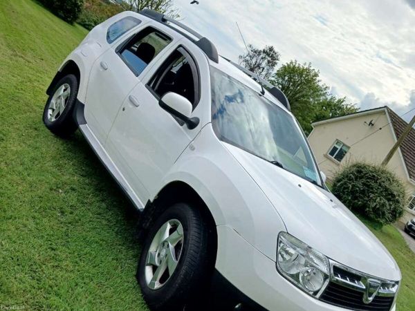Dacia Duster SUV, Diesel, 2014, White