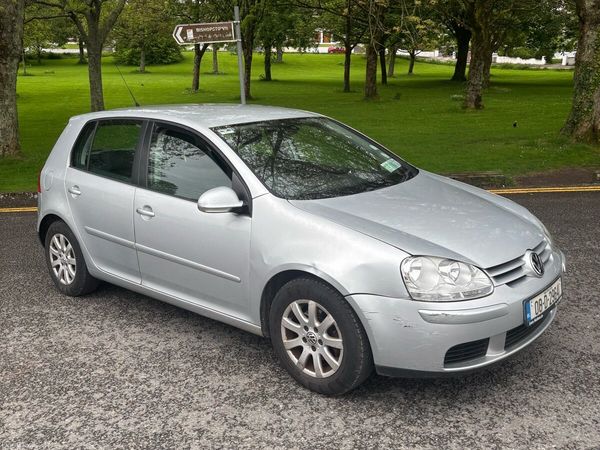 Volkswagen Golf Hatchback, Petrol, 2008, Silver