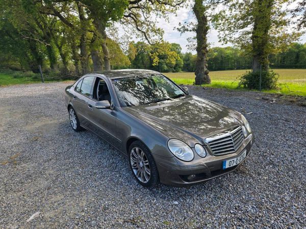 Mercedes-Benz E-Class Saloon, Petrol, 2007, Grey