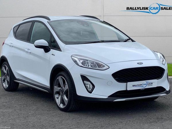 Ford Fiesta Hatchback, Petrol, 2020, White