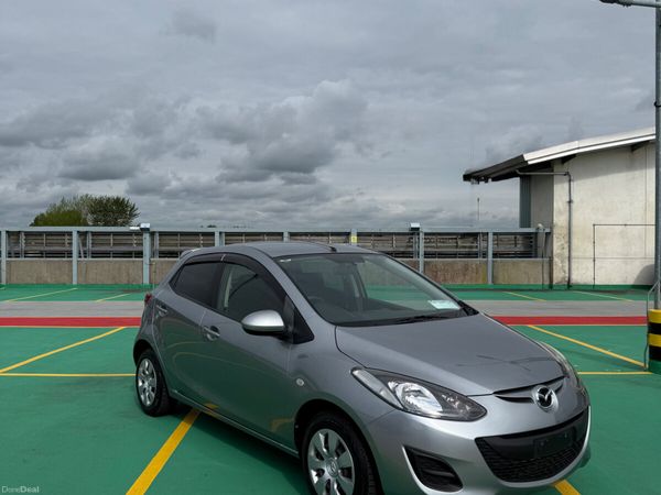 Mazda Demio Hatchback, Petrol, 2012, Silver