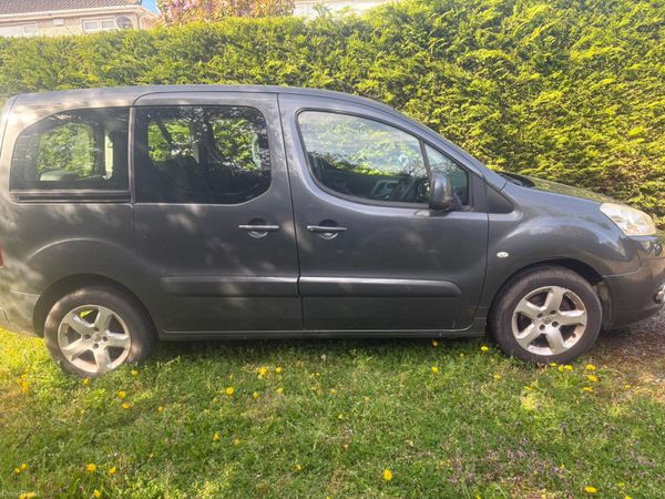 Peugeot Partner Tepee Estate/Jeep, Diesel, 2015, Grey