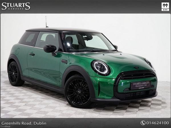 Mini Cooper Hatchback, Petrol, 2023, Green