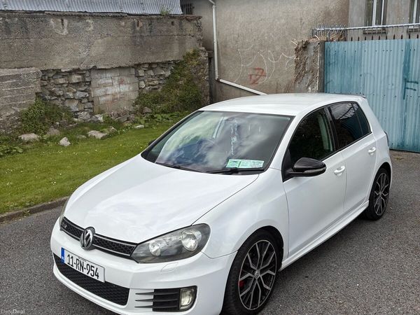 Volkswagen Golf Hatchback, Diesel, 2011, White