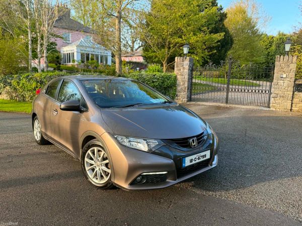 Honda Civic Hatchback, Diesel, 2012, Beige