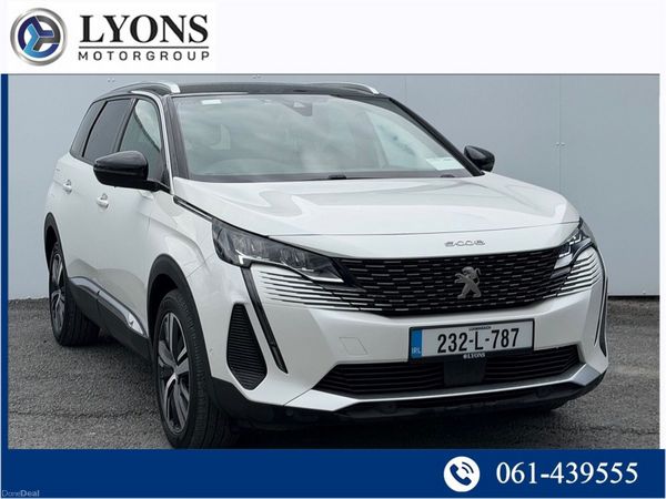 Peugeot 5008 MPV, Diesel, 2023, White
