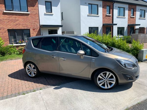 Vauxhall Meriva MPV, Petrol, 2010, Grey