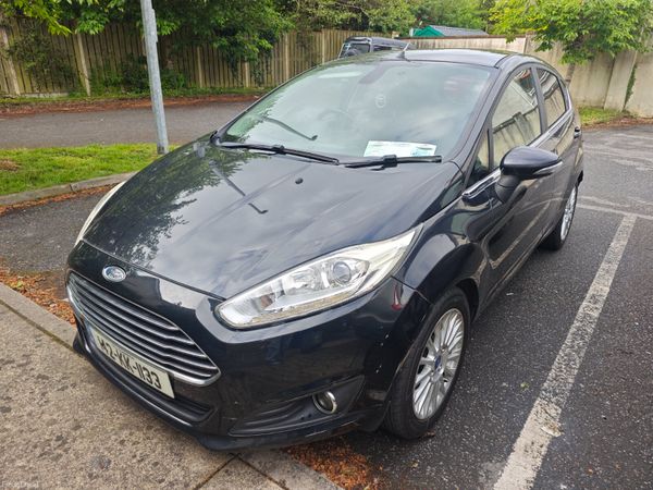Ford Fiesta Hatchback, Diesel, 2014, Black