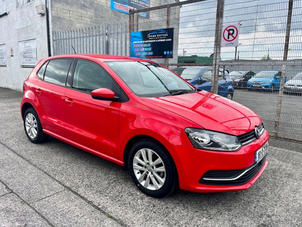Volkswagen Polo Hatchback, Petrol, 2016, Red