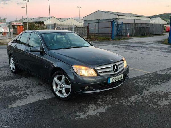 Mercedes-Benz C-Class Saloon, Diesel, 2010, Grey
