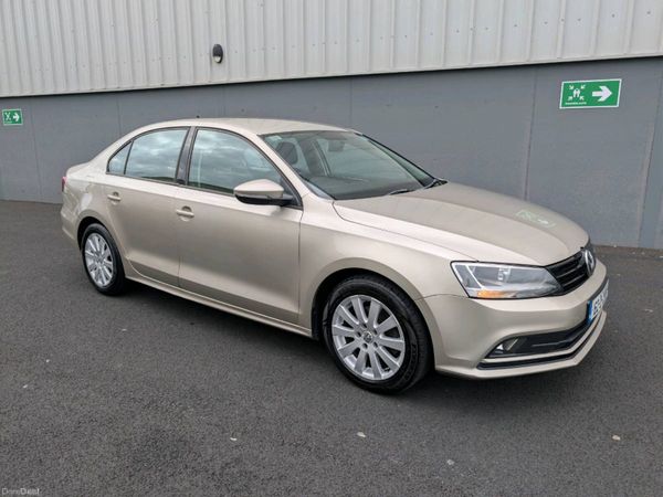 Volkswagen Jetta Saloon, Diesel, 2016, Silver