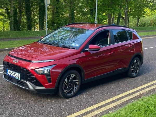 Hyundai Bayon Estate/Jeep, Petrol, 2022, Red