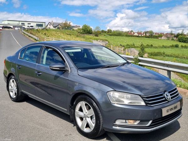 Volkswagen Passat Saloon, Diesel, 2012, Grey