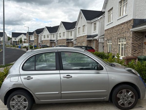 Nissan Micra Hatchback, Petrol, 2009, Silver