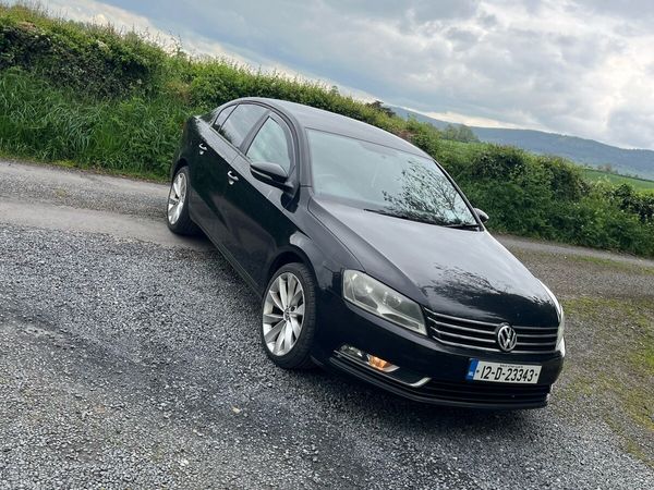 Volkswagen Passat Saloon, Diesel, 2012, Black