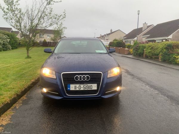 Audi A3 Hatchback, Diesel, 2011, Blue