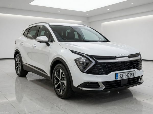 Kia Sportage SUV, Diesel Hybrid, 2023, White