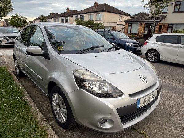 Renault Clio Hatchback, Ethanol Petrol, 2010, Silver