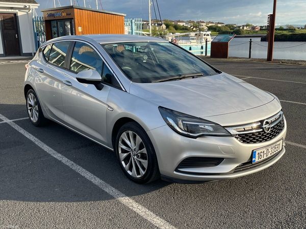 Opel Astra Hatchback, Diesel, 2016, Silver