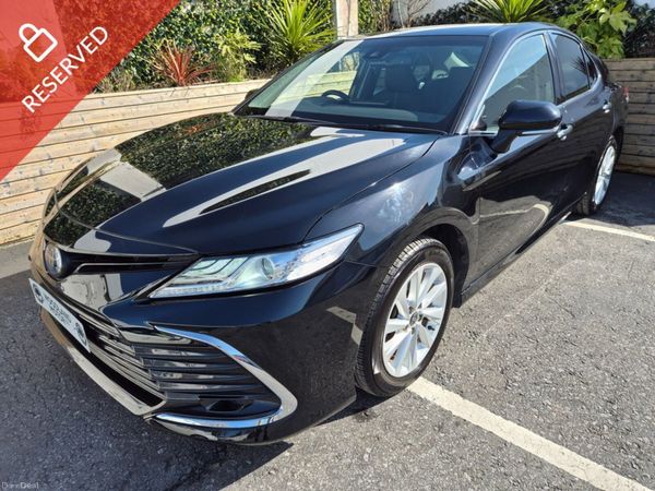 Toyota Camry Saloon, Petrol Hybrid, 2021, Black