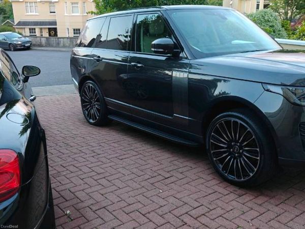 Land Rover Range Rover SUV, Petrol Plug-in Hybrid, 2021, Grey