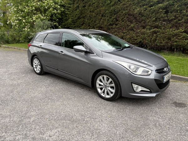 Hyundai i40 Estate, Diesel, 2012, Silver
