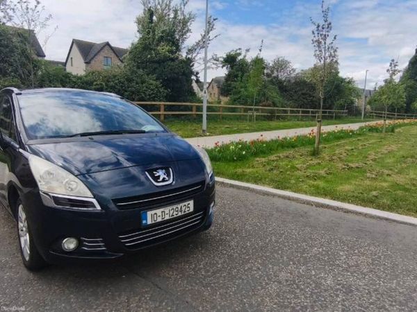 Peugeot 5008 MPV, Diesel, 2010, Blue