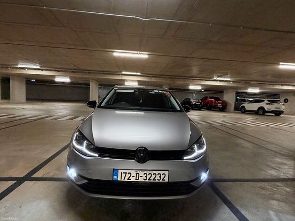 Volkswagen Golf Hatchback, Petrol, 2017, Silver