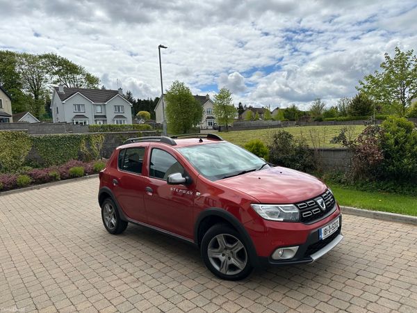 Dacia Sandero Stepway Hatchback, Diesel, 2018, Red