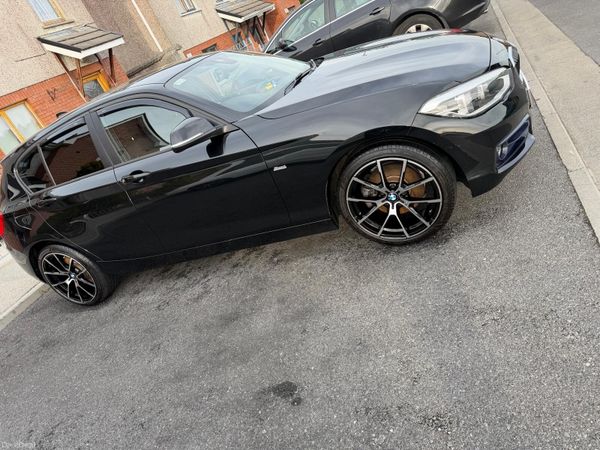 BMW 1-Series Hatchback, Diesel, 2017, Black