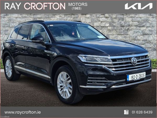 Volkswagen Touareg SUV, Diesel, 2019, Black