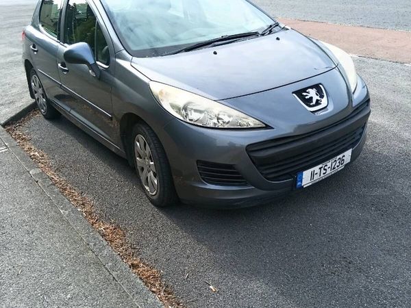 Peugeot 207 Hatchback, Diesel, 2011, Grey