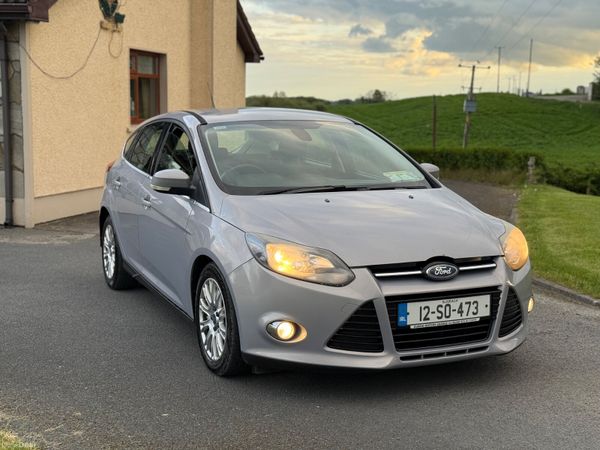 Ford Focus Hatchback, Diesel, 2012, Grey