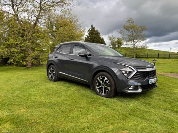 Kia Sportage MPV, Diesel, 2022, Grey
