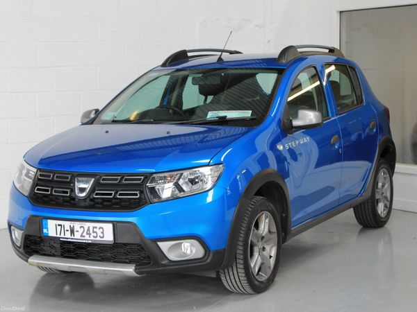 Dacia Sandero Stepway Hatchback, Diesel, 2017, Blue