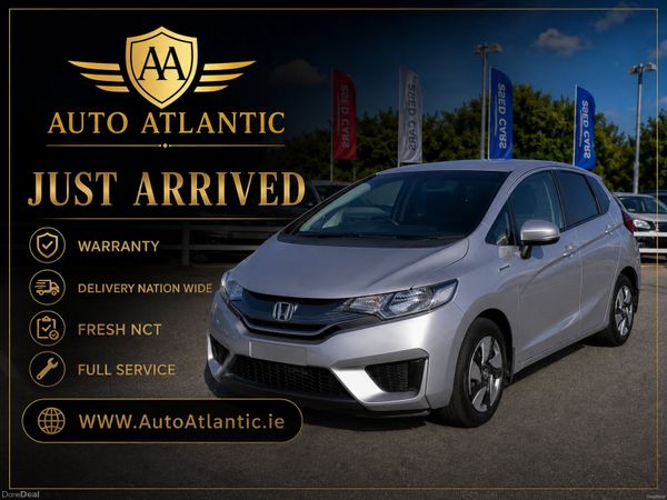 Honda Fit Hatchback, Petrol Hybrid, 2014, Silver