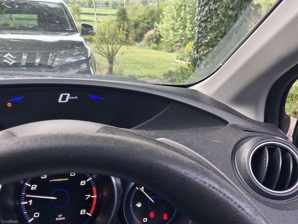 Honda Civic Hatchback, Petrol, 2014, White