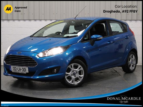 Ford Fiesta Hatchback, Petrol, 2013, Blue