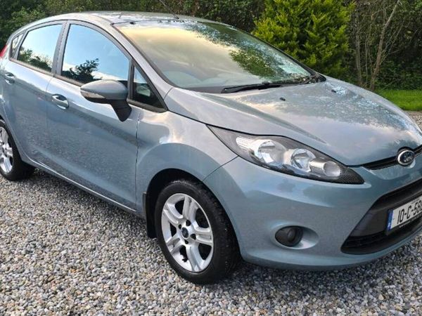 Ford Fiesta Hatchback, Petrol, 2010, Blue