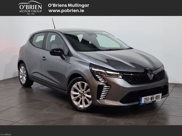 Renault Clio Hatchback, Petrol, 2025, Grey