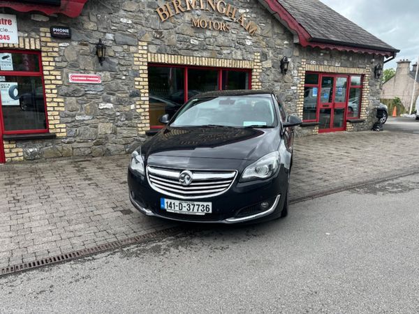 Vauxhall Insignia Hatchback, Diesel, 2014, Black