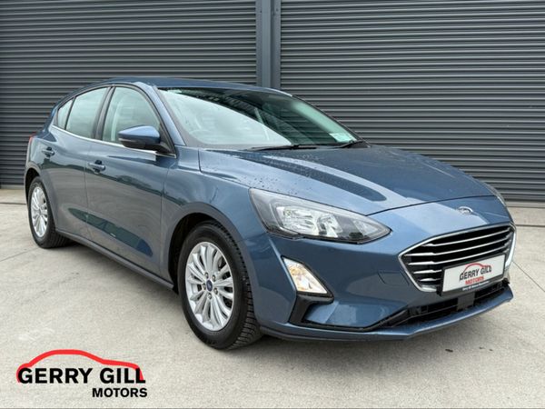 Ford Focus Hatchback, Diesel, 2021, Blue