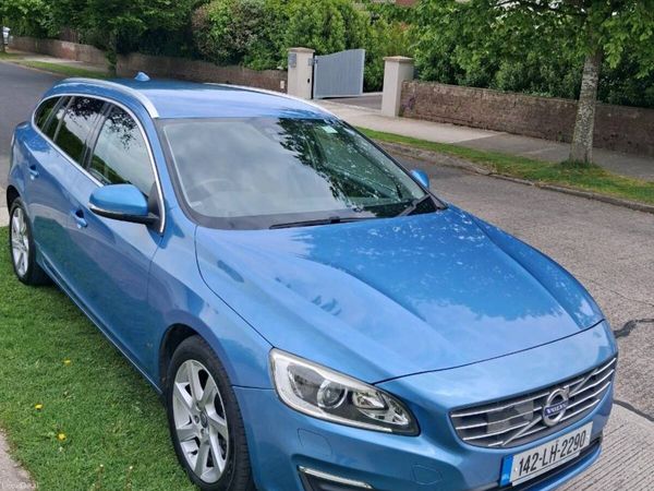 Volvo V60 Estate, Petrol, 2014, Blue